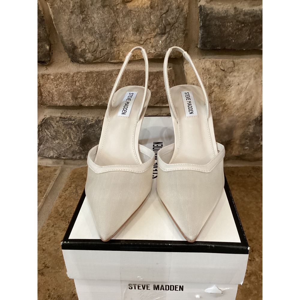 Steve Madden White Pointed Slingback Heels - Picture 5 of 8